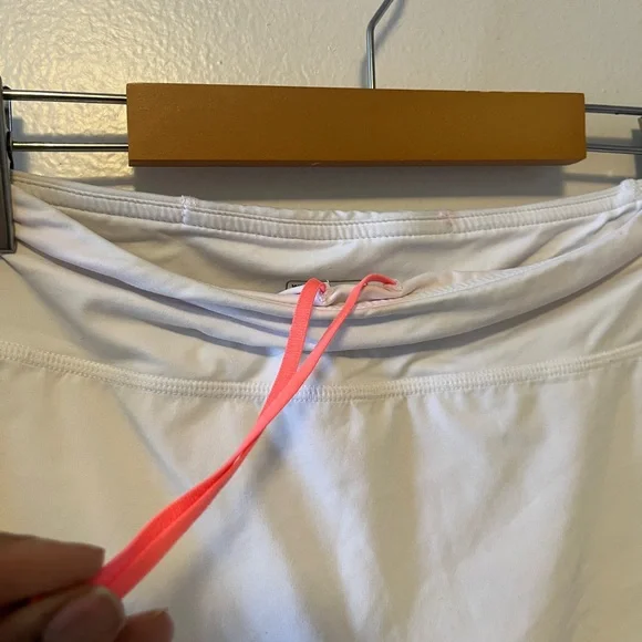 Lululemon Run: Pace Setter Skirt White Size 6 Regular First Edition - Picture 8 of 12